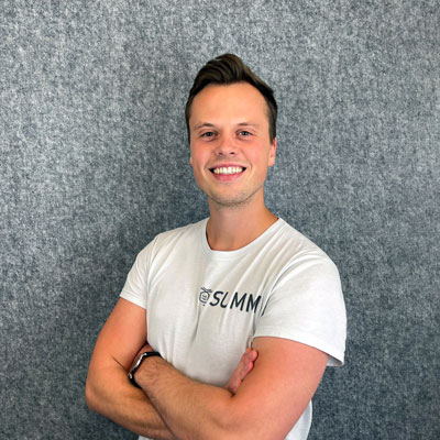 This is a picture of Nicholas. Nicholas is a co-founder of SUMM. Nicholas is CTO, which means Chief Technology Officer.