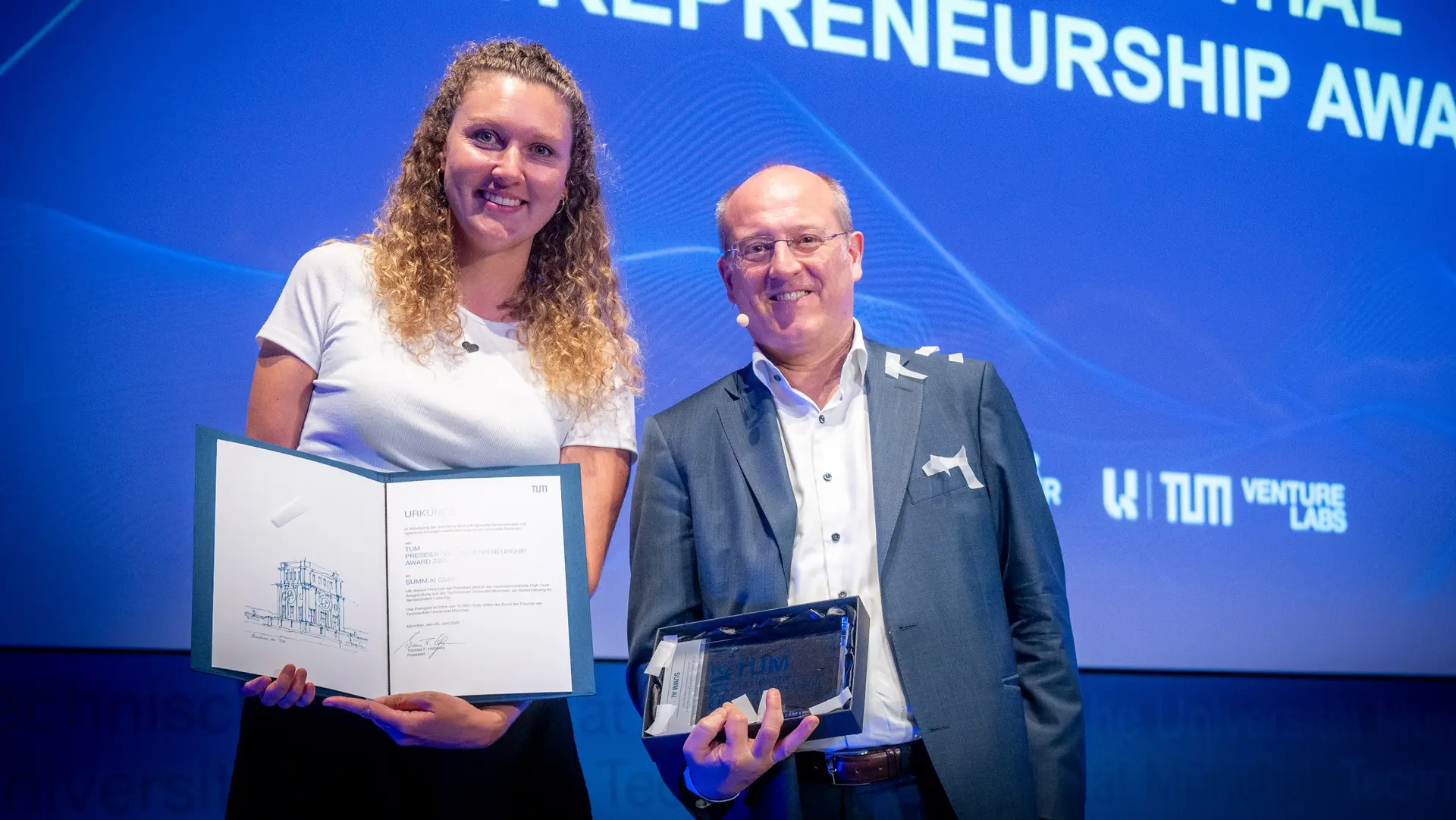 csm_20250626_Entrepreneurship_Award_AH_911546_d5c876c179