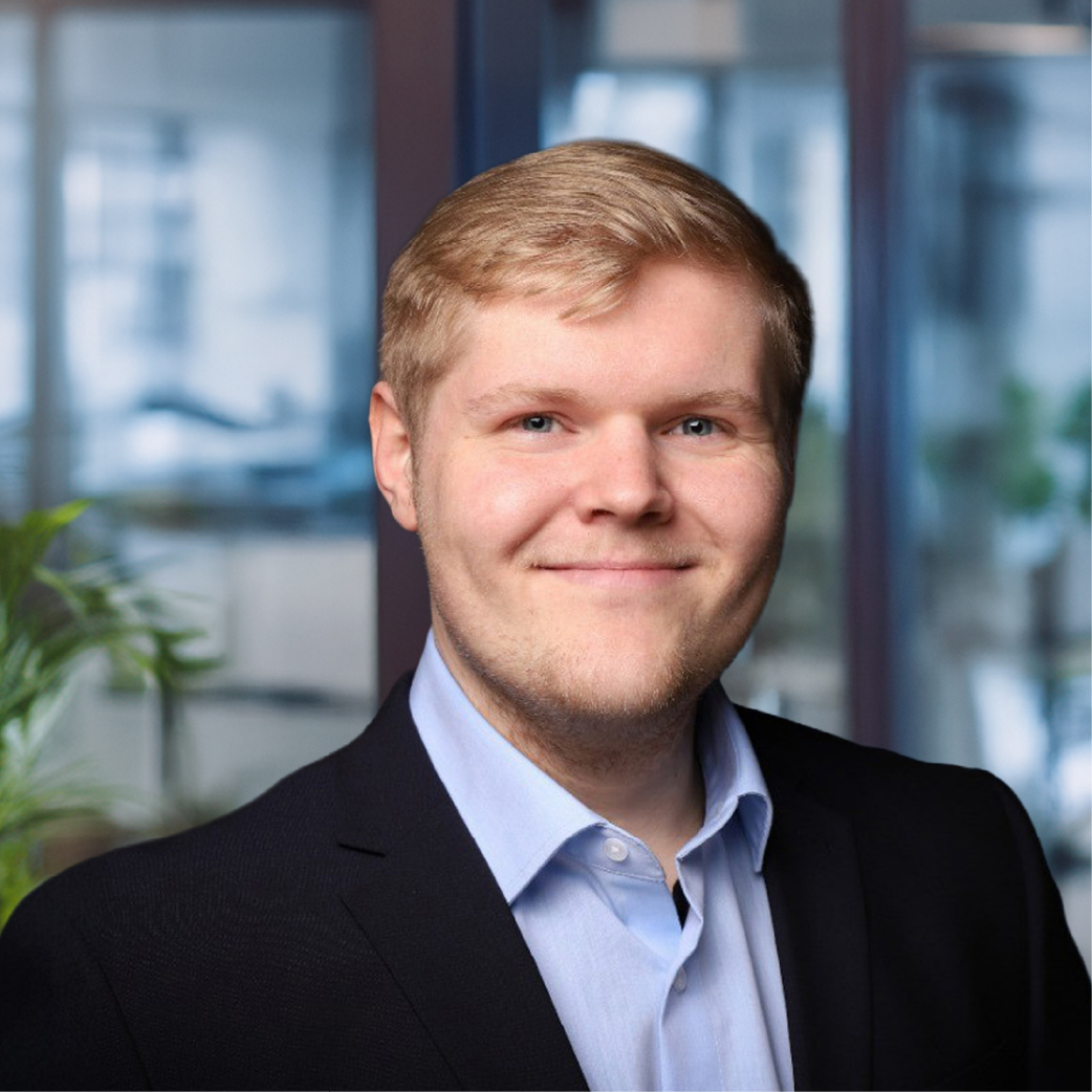 Das ist ein Bild von Maria. Maria ist im Design-Team von SUMM.